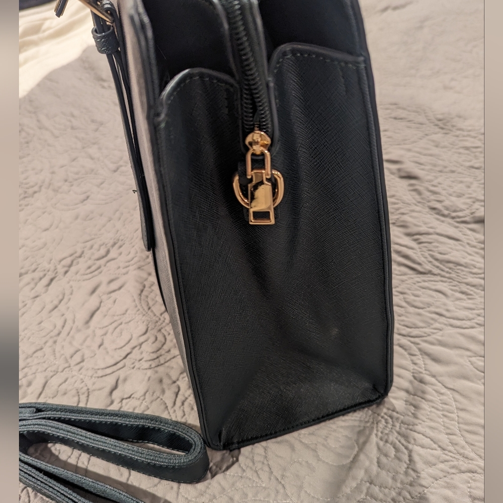 Teal Blue Large Purse - Picture 4 of 13